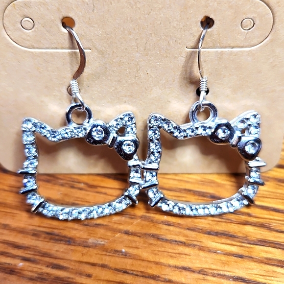 NWT Cute Hello Kitty Silver and Rhinestone Hook Earrings - Picture 3 of 3